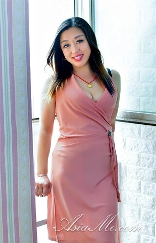 Shanshan Profile image 2